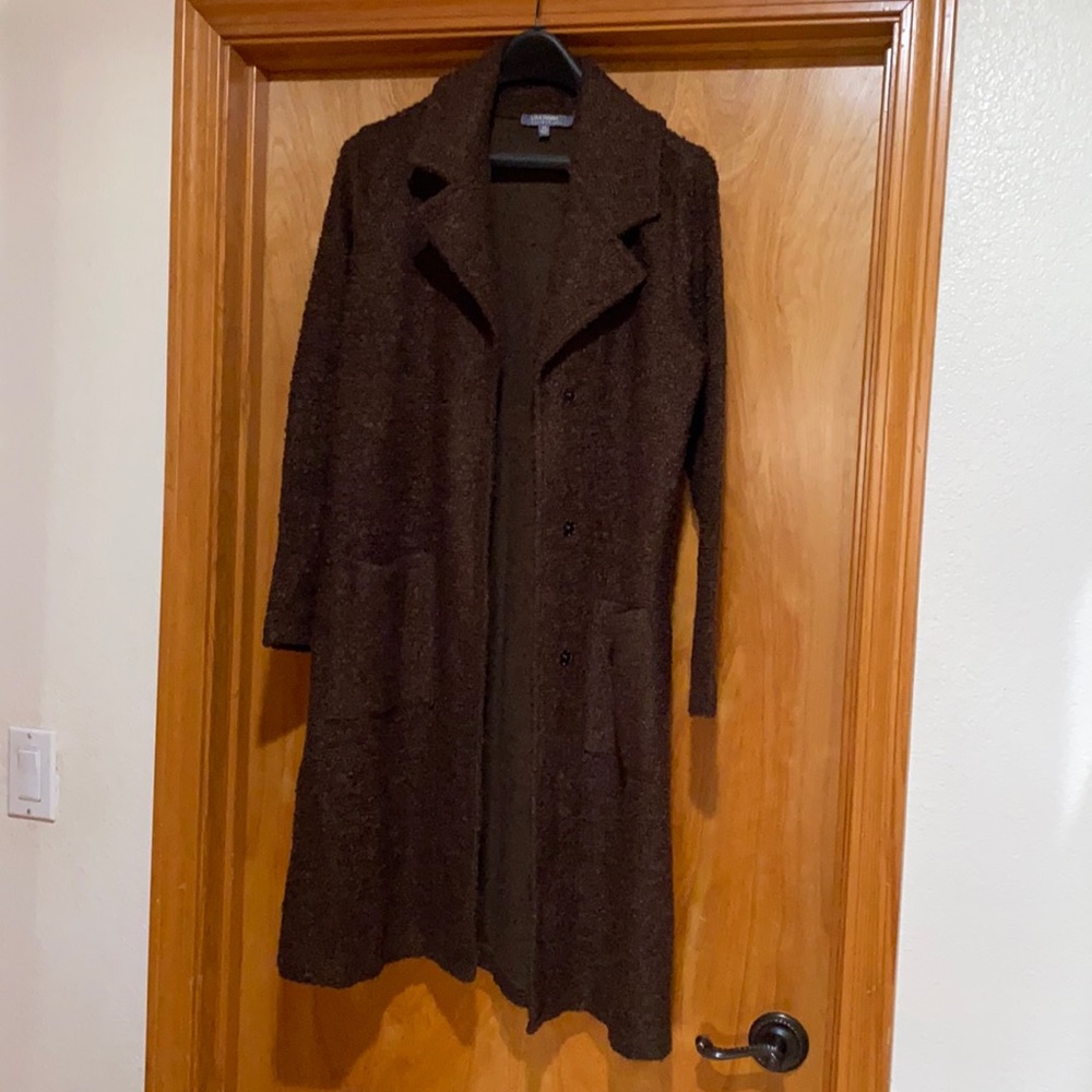 Lisa Rinna sweater. Size: XS Color: Brown